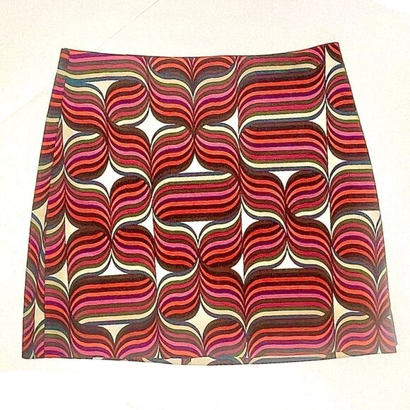 Trina Turk Rico Mini Pencil Skirt - Picture 2 of 8